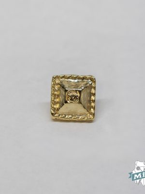 Botón fallero cuadrado en oro